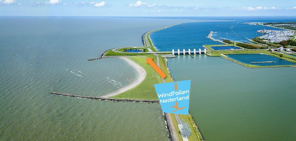 Hookipabeach locatie Windfoilen Nederland vogelvlucht